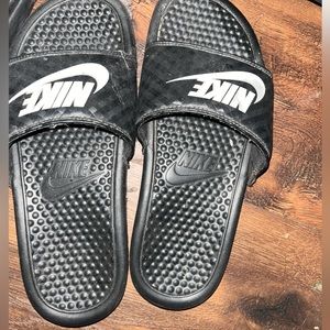 Nike slides women